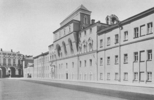 Потешный дворец в СССР